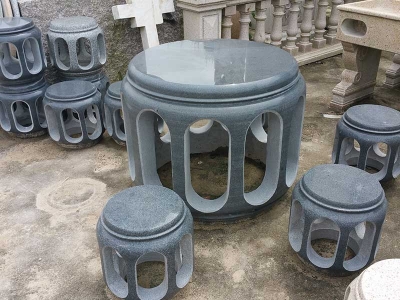 花岗岩石圆桌